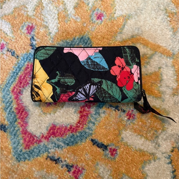 Vera Bradley Handbags - Vera Bradley Floral Quilted Women's Wallet